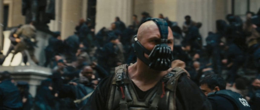 Tom-hardy-as-bane-in-the-dark-knight-rises